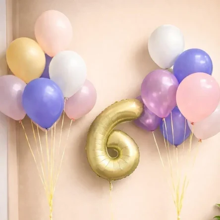 9 латексных шаров(30см) И 2 фольгированных шара